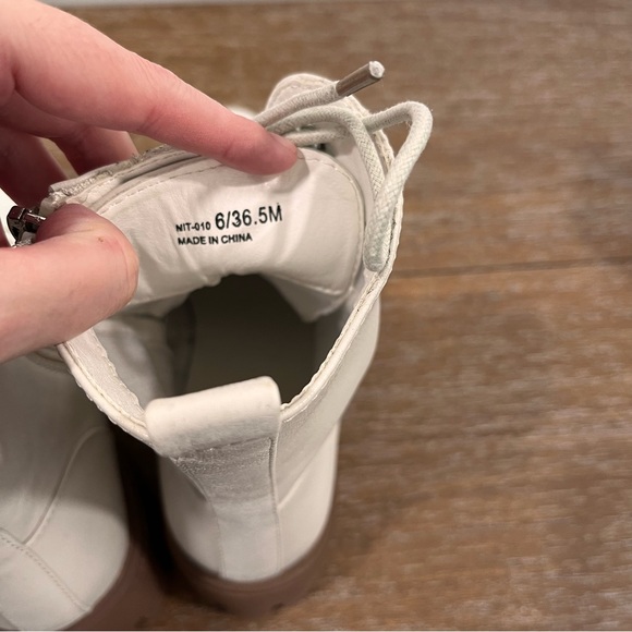 Dirty Laundry | combat boot chunky sole cream color 6 newz boots - Picture 10 of 10